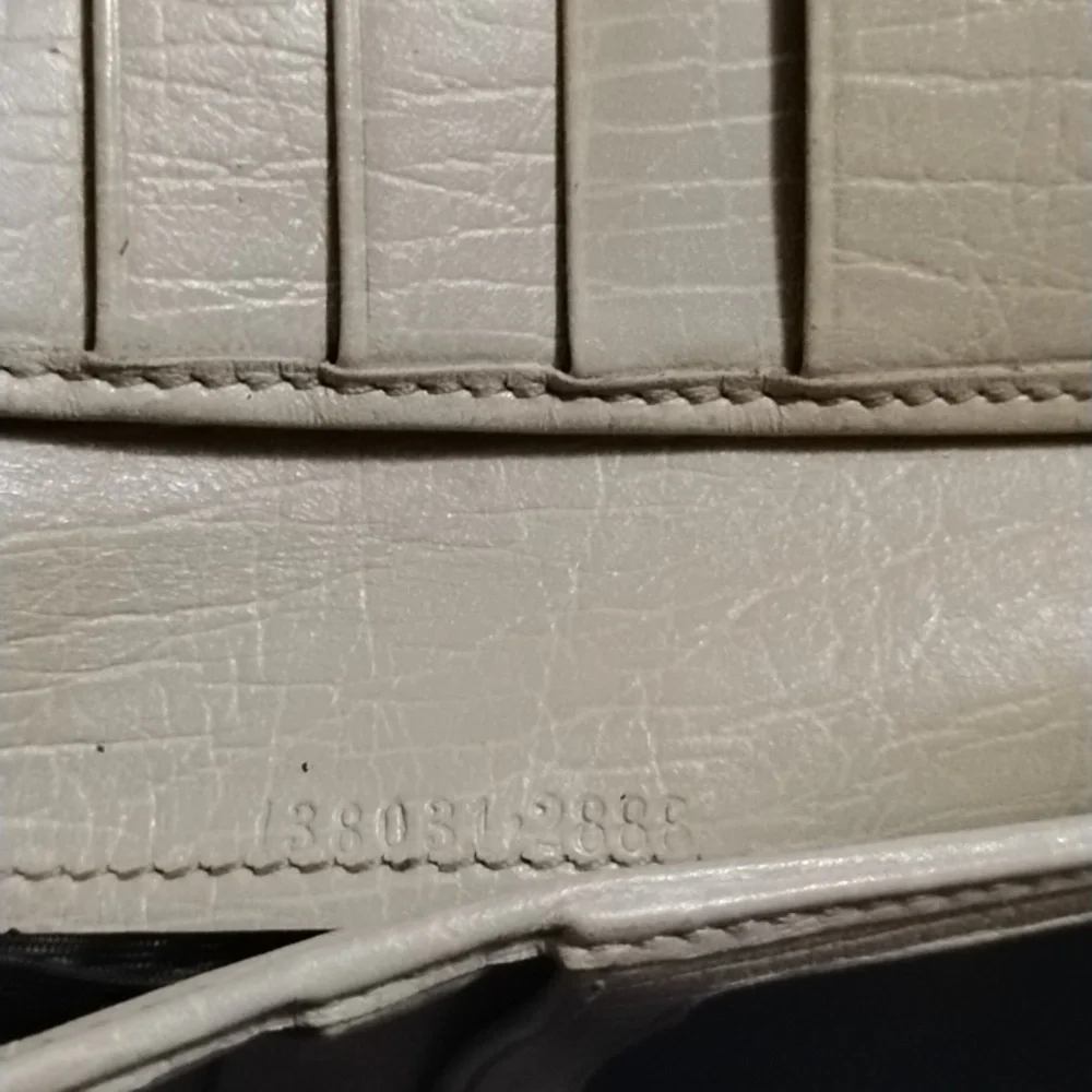 Gucci Horse Bit Wallet - Picture 3 of 11